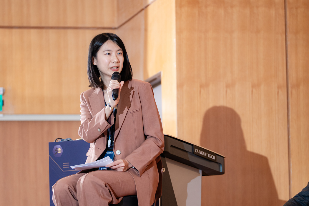 臺科大50_圓桌論壇主持人路透社記者李玟儀小姐